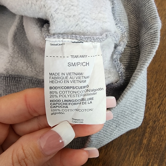 Under Armour hoodie - Picture 2 of 4